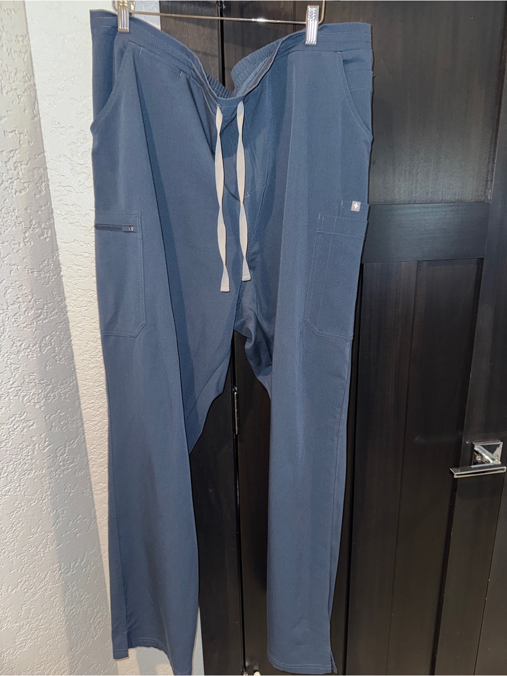 FIGS Yola High-Rise Slim Cargo Scrub Pants Dark Harbor XXLT EUC TW2000T